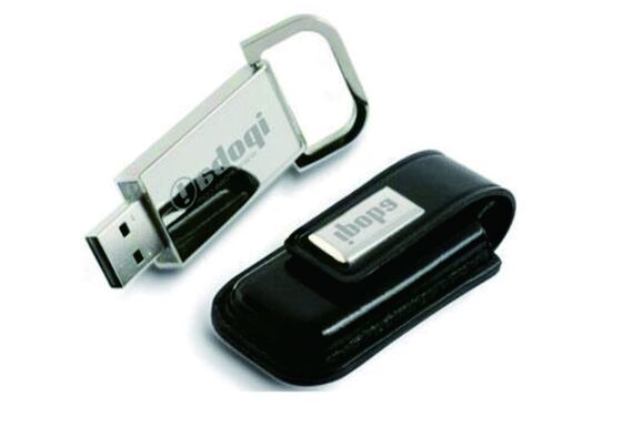 OEM-USB-Flash-Laufwerk aus Leder in brauner Farbe, stilvolle, langlebige tragbare Speicherlösung, ideal für Firmengeschenke und Veranstaltungen