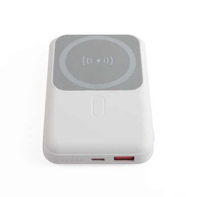 PC Portable Power Bank mit Li-Polymer-Batterie Kleine weiße Box Micro USB Typ C Eingangsschnittstelle