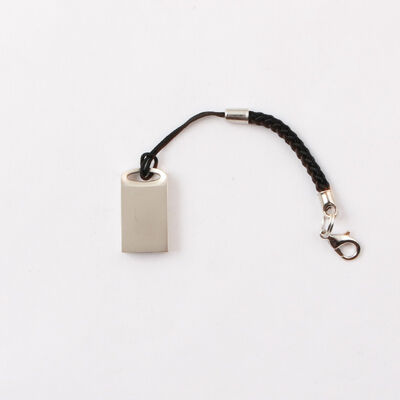 Metall-USB mit Schlüsselanhänger, Metall-USB-Flash-Laufwerk, Laser-Logo, folgen Sie dem individuellen Design