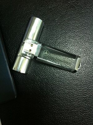 Engraving Logo On Acrylic Inside Usb Flash Drive Support Perfect Choice For Tech Conferences And Exhibitions