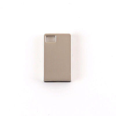 Hochwertiger MINI-USB-Stick aus Metall mit mattierter Oberfläche und 120-Grad-Weitwinkelobjektiv für Datenschutz