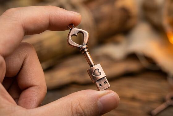 Custom Design Welcome Key USB-Flash-Laufwerk mit einer Geschwindigkeit von 10 MB, geeignet für tragbare digitale Speicherung und Datenverwaltung
