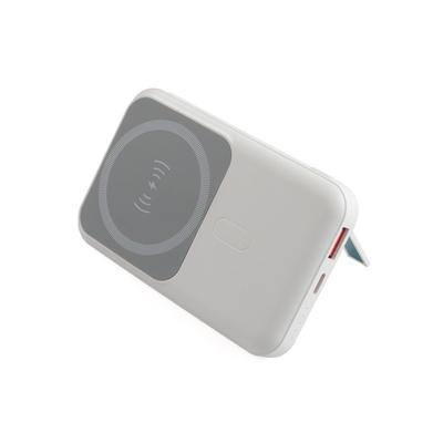 PC Portable Power Bank mit Li-Polymer-Batterie Kleine weiße Box Micro USB Typ C Eingangsschnittstelle