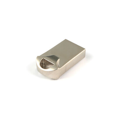 Silber mit glänzendem Metall-USB-Flash-Laufwerk, schnelle Datenübertragungsgeschwindigkeiten, langlebiges Metallgehäuse, geeignet für sichere Datenspeicherung