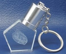 In Form einer Flasche Kristall-USB-Flash-Laufwerk 3.0, schnelle Übertragungsgeschwindigkeit, langlebiges Design, Kristalldose mit Logogravur